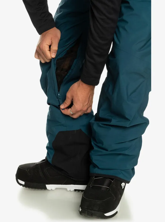 Quiksilver Forever Stretch GORETEX Snow Pants Majolica Blue Mens Snow Pants Quiksilver Forever Stretch GORETEX Snow Pants Majolica Blue Mens Snow Pants