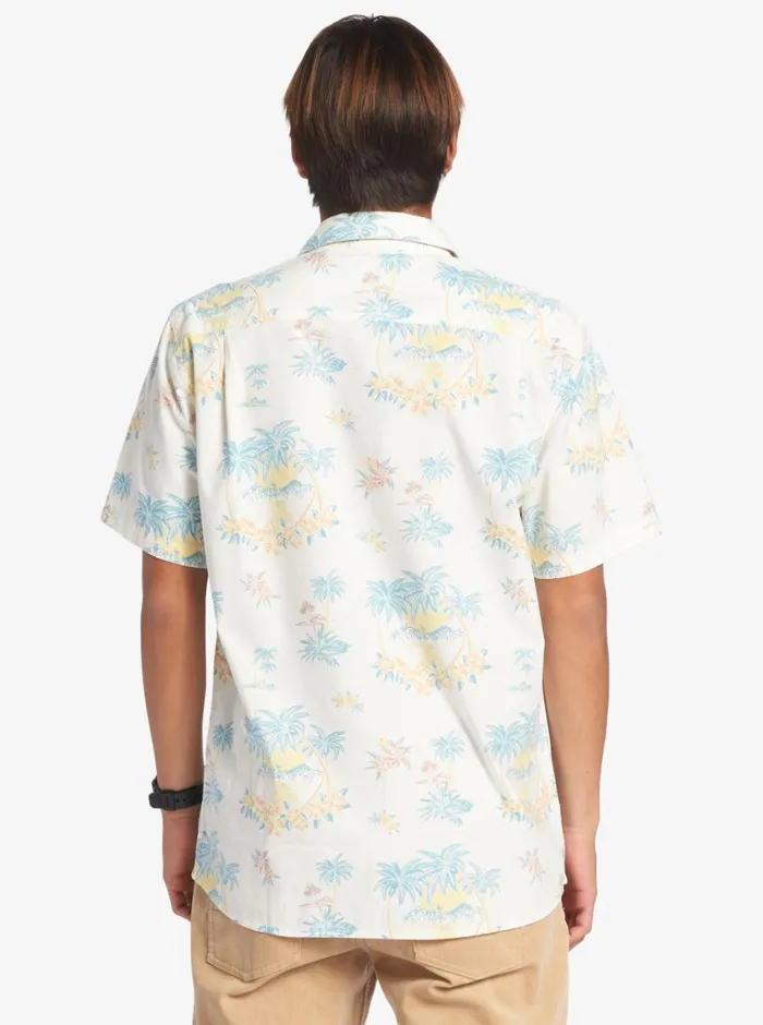 Quiksilver Palm Spritz Short Sleeve Woven Shirt Snow White Palm Spritz Mens Shirts and Polos Quiksilver Palm Spritz Short Sleeve Woven Shirt Snow White Palm Spritz Mens Shirts and Polos