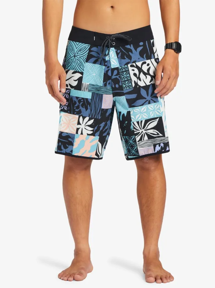 Quiksilver Surfsilk Hawaii Scallop 19034 Boardshorts Black Mens Shorts and Amphibians Quiksilver Surfsilk Hawaii Scallop 19034 Boardshorts Black Mens Shorts and Amphibians