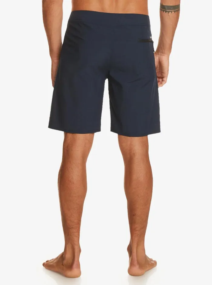 Quiksilver Surfsilk Kaimana 19034 Boardshorts Navy Blazer Mens Shorts and Amphibians