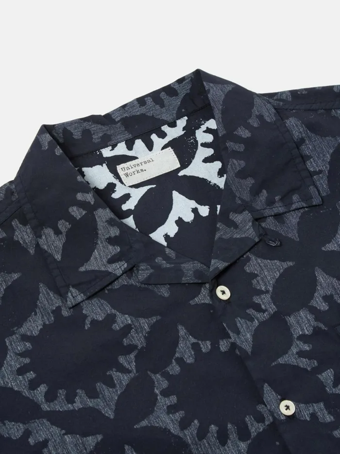 Road Shirt In Navy Sun Print Men Universal Works Shirts