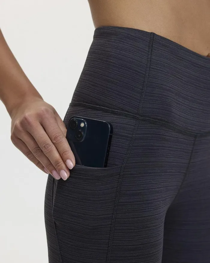 RWandCO Activewear Cold Weather Leggings With Pockets 8211 Hyba 124 Regular 124 Reitmans Asphalt 8211 Women RWandCO Activewear Cold Weather Leggings With Pockets 8211 Hyba 124 Regular 124 Reitmans Asphalt 8211 Women