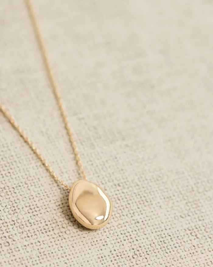 RWandCO Necklaces Long Necklace With Metal Pendant Gold 8211 Women RWandCO Necklaces Long Necklace With Metal Pendant Gold 8211 Women
