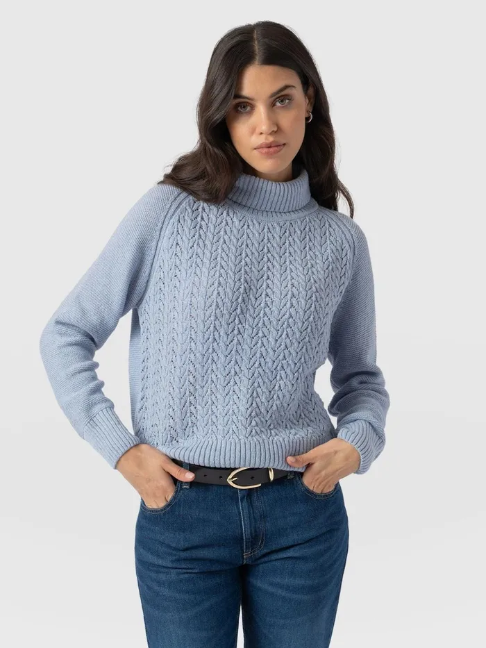 Saint And Sofia Knitwear Women Glen Cable Knit Sweater 8211 Pale Blue Pale Blue