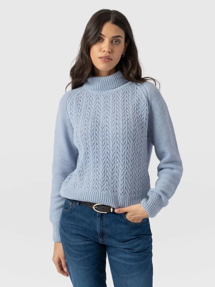 Saint And Sofia Knitwear Women Glen Cable Knit Sweater 8211 Pale Blue Pale Blue