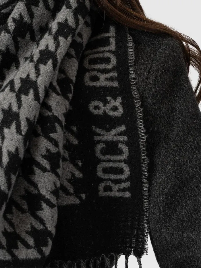 Saint And Sofia Scarves and Hats Women Rock Houndstooth Scarf 8211 BlackGrey Blackgrey