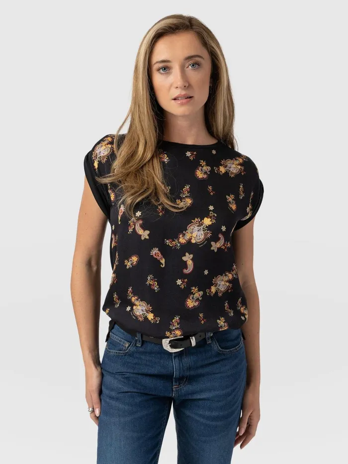 Saint And Sofia TShirts and Tanks Women Turn Up Contrast Tee 8211 Black Paisley Black Paisley