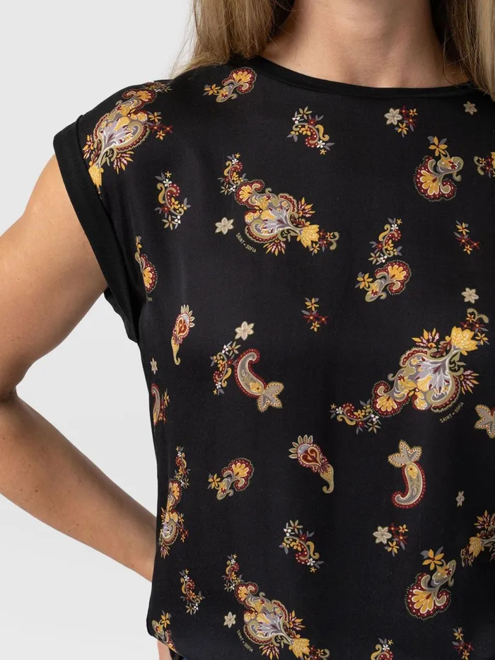 Saint And Sofia TShirts and Tanks Women Turn Up Contrast Tee 8211 Black Paisley Black Paisley
