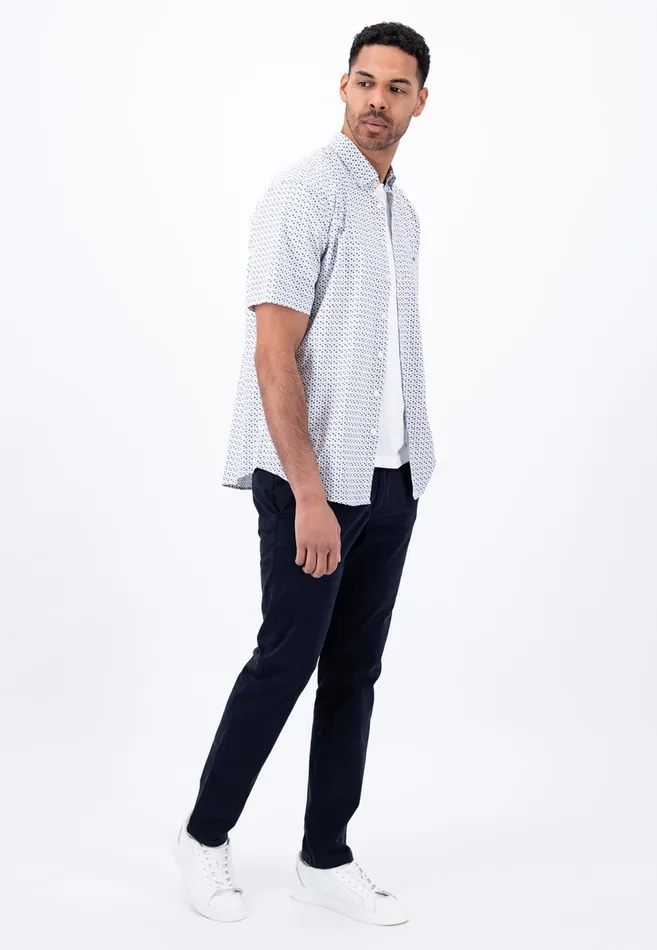 Sale Men FYNCHHATTON Dotted Short sleeved Shirt Made Of Pure Cotton Dusty Lavenderleaf Greenorient Redsummer Breeze Sale Men FYNCHHATTON Dotted Short sleeved Shirt Made Of Pure Cotton Dusty Lavenderleaf Greenorient Redsummer Breeze