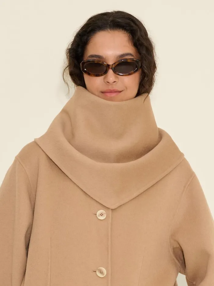 Scarves WomenMen Holzweiler Felsa Wool Scarf Camel