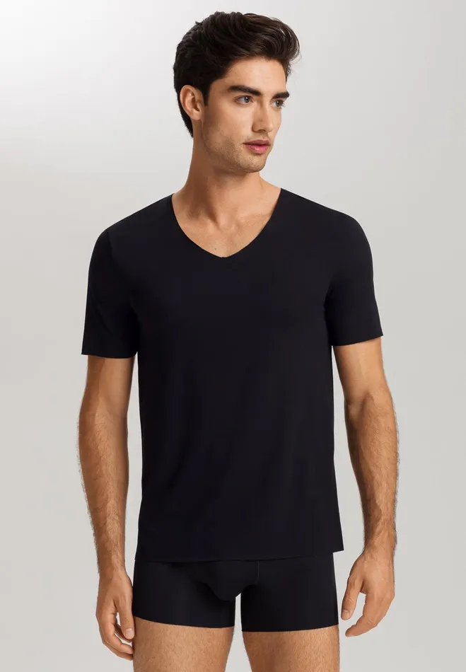 Seamless VNeck TShirt Black Men HANRO Tops and Tees