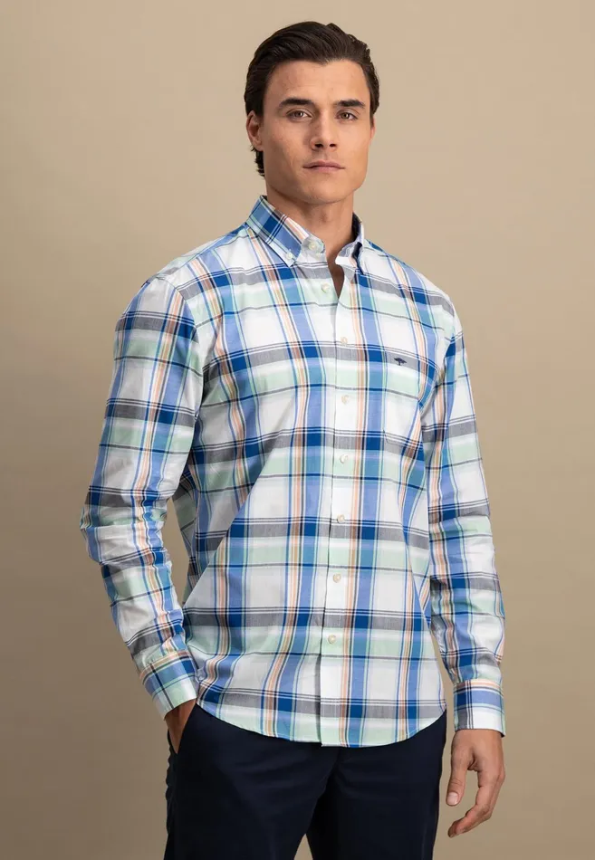 Shirts Men FYNCHHATTON Checked Shirt With Buttondown Collar images Longsleeved And Short Arm Sunny Orangestrong Bluenavy
