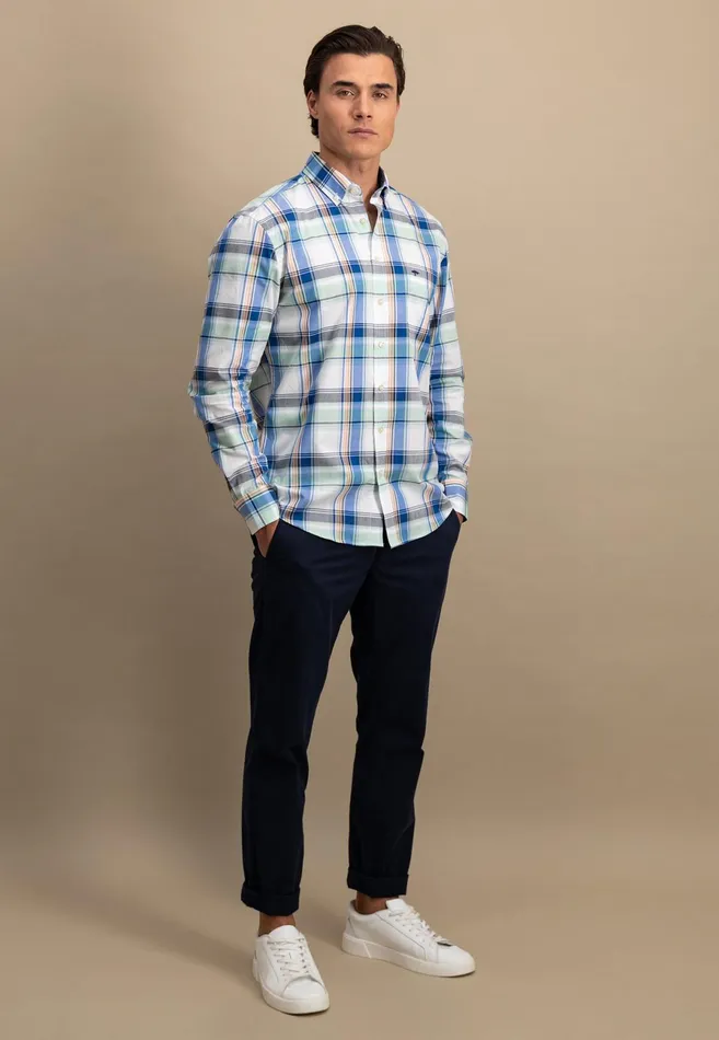 Shirts Men FYNCHHATTON Checked Shirt With Buttondown Collar images Longsleeved And Short Arm Sunny Orangestrong Bluenavy