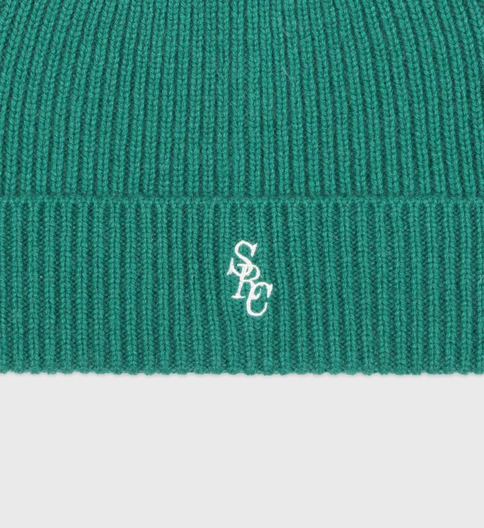 Sporty and Rich Beanies and Scarves Women SRC Cashmere Beanie 8211 Green