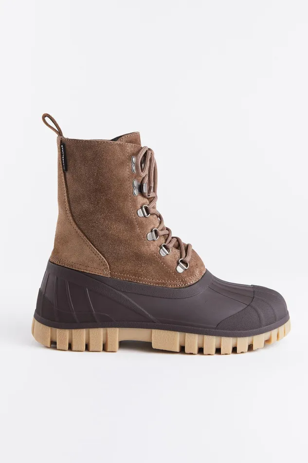 Stutterheim Patrol Boot Suede Tobacco Women Suede Boots