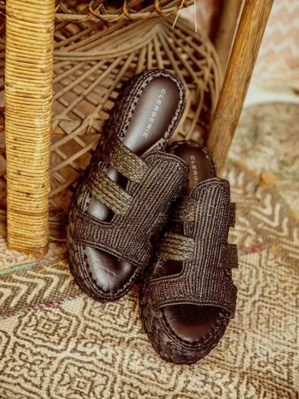 Women ARALIA Raffia Black Clergerie Sandals