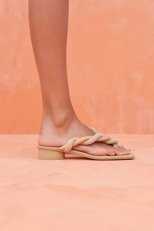 Women Cult Gaia Flats ELM SANDAL 8211 SAND Women Cult Gaia Flats ELM SANDAL 8211 SAND