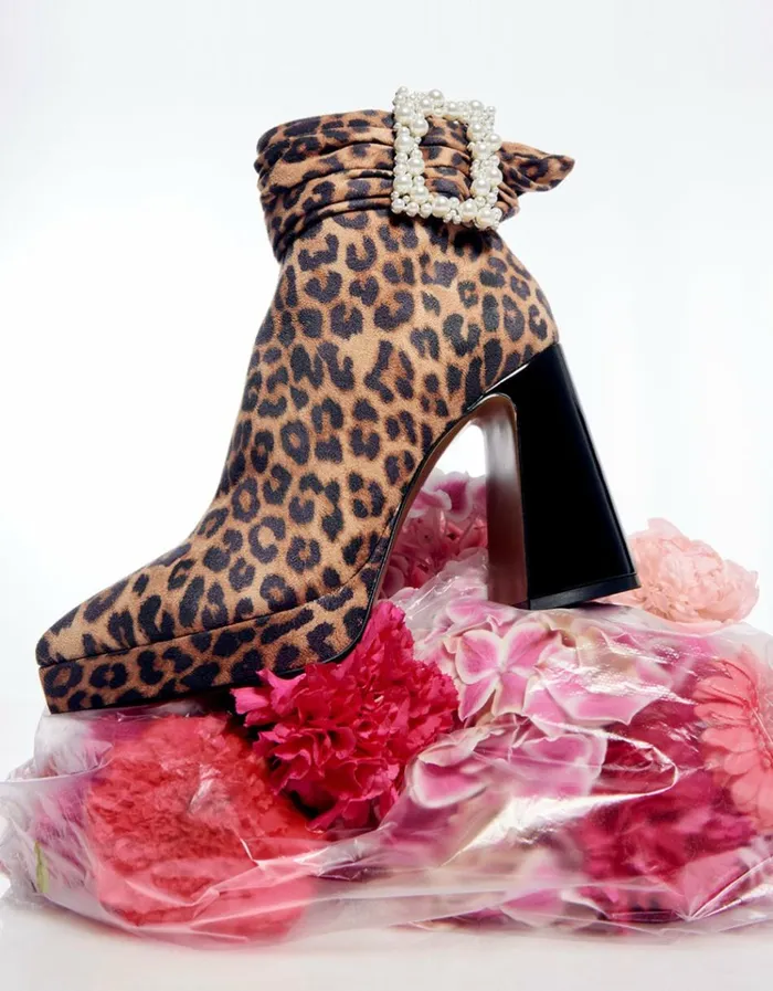 Women IDRIS LEOPARD Leopard Betsey Johnson