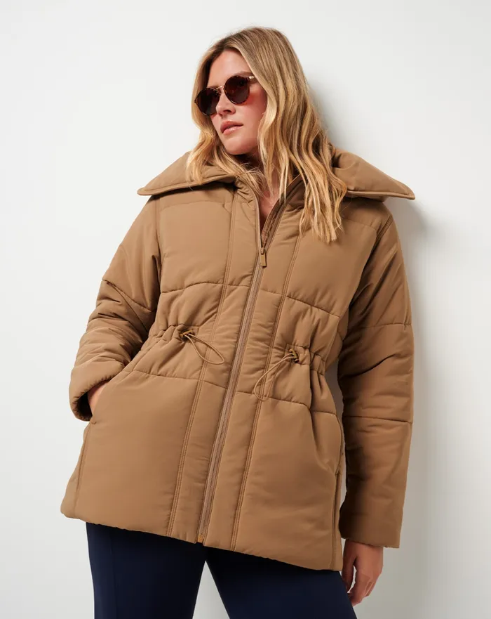 Women Jackets TravisMathew MONT BLANC LONG PUFFER Tigers Eye