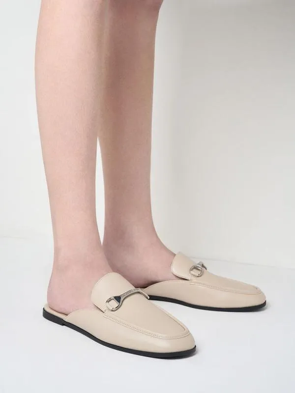 Women Leslie MetallicAccent Mules 8211 Beige CHARLES and KEITH Flats