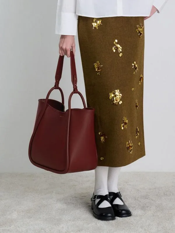 Women Lyla Tubular Slouchy Tote Bag 8211 Mulberry Plum CHARLES and KEITH Slouchy Bags Women Lyla Tubular Slouchy Tote Bag 8211 Mulberry Plum CHARLES and KEITH Slouchy Bags