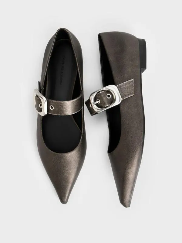 Women Masei Metallic GrommetStrap Mary Janes 8211 Silver CHARLES and KEITH Flats