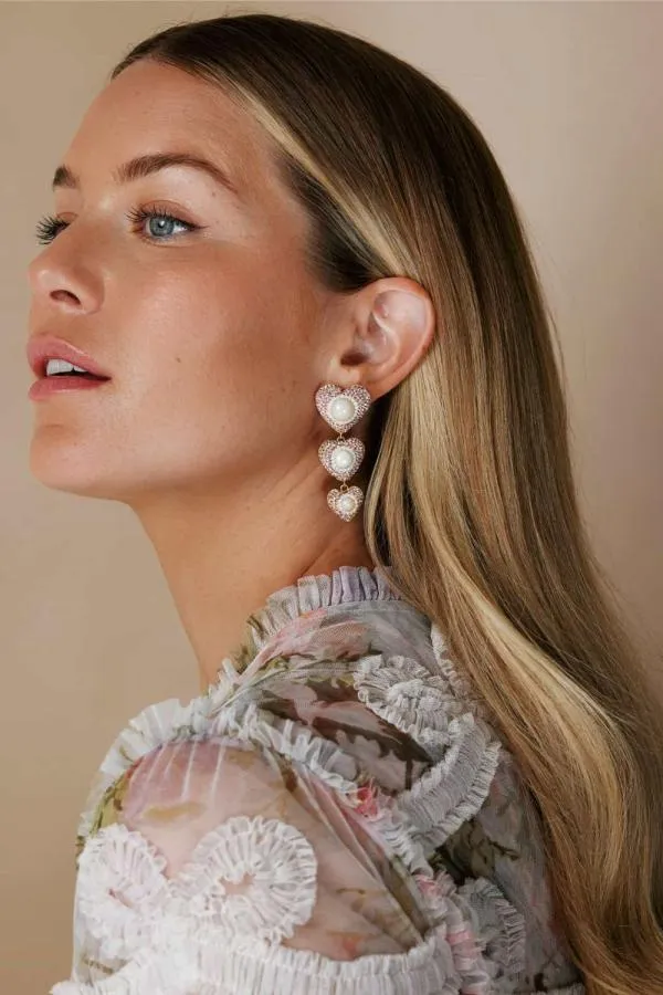 Women Needle and Thread Sweetheart Blossom Drop Earrings Pink