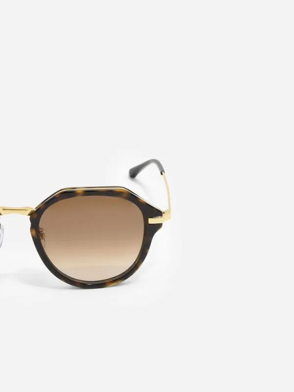 Women Solana Angular Oval Sunglasses 8211 T Shell CHARLES and KEITH Round