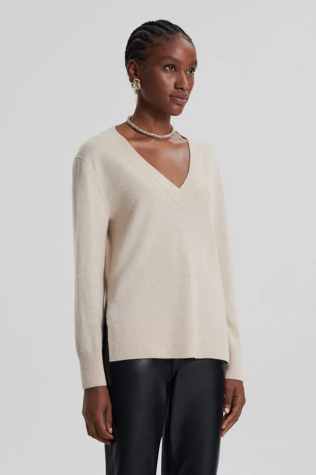 Women Sweaters Scanlan Theodore CASHMERE V WHEAT Women Sweaters Scanlan Theodore CASHMERE V WHEAT