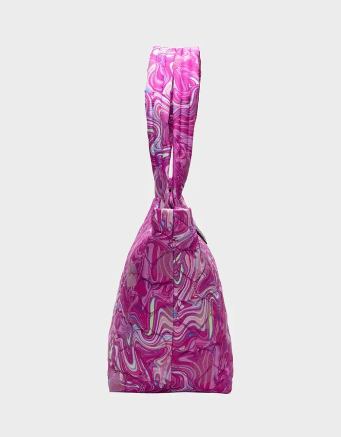 Women TEMPERATURE CHANGING TOTE PINK MULTI Betsey Johnson Women TEMPERATURE CHANGING TOTE PINK MULTI Betsey Johnson