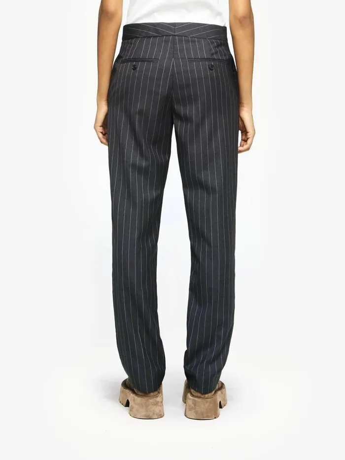 Women Trousers and Shorts JW Anderson STRAIGHT LEG TAILORED TROUSERS Mid Grey Melange Women Trousers and Shorts JW Anderson STRAIGHT LEG TAILORED TROUSERS Mid Grey Melange