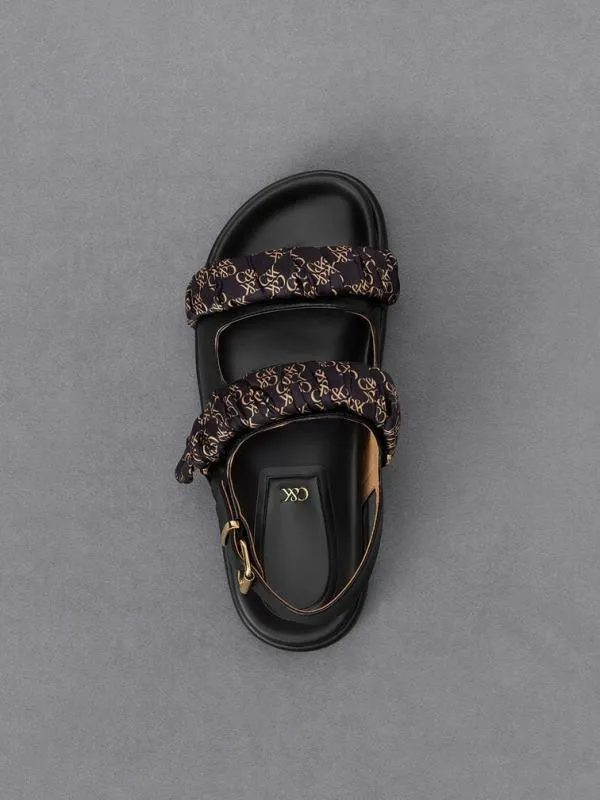 Women Tully Leather RuchedStrap Sandals 8211 Black CHARLES and KEITH Sandals