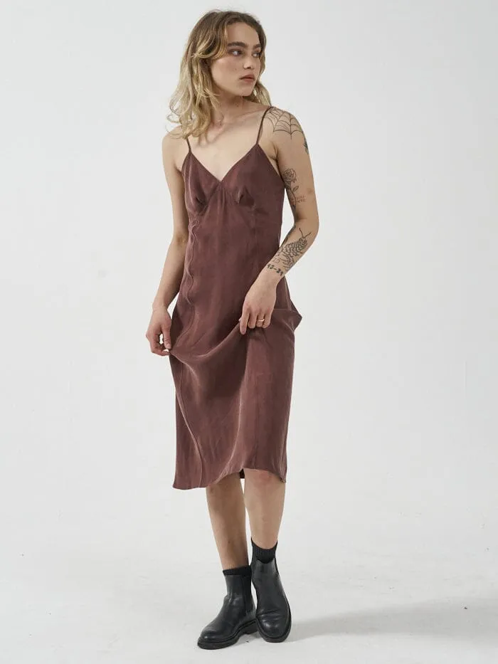 Womens Chelsea Slip Dress Port Thrills Dresses