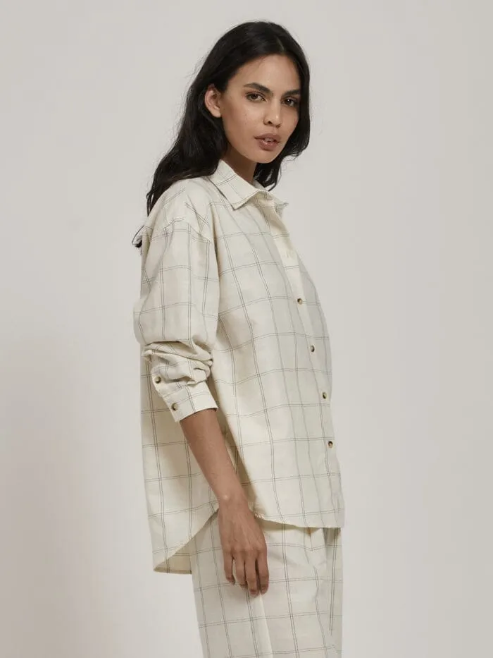 Womens The Promised Land Classic Shirt Heritage White Thrills Tops and Tees